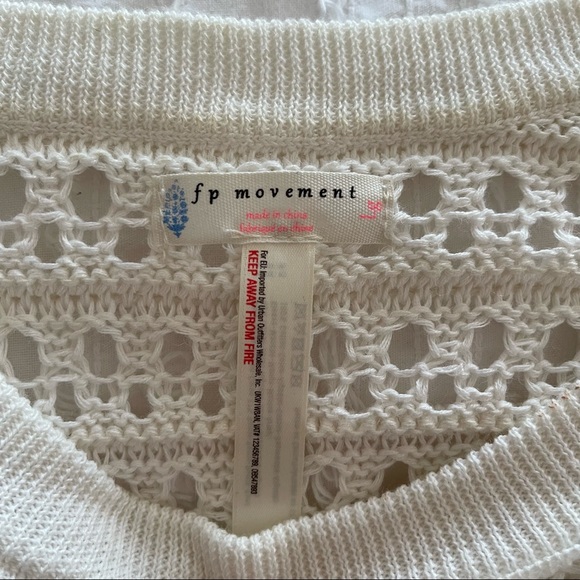 Free People Movement Sweatshirt. Lg. - Picture 3 of 5